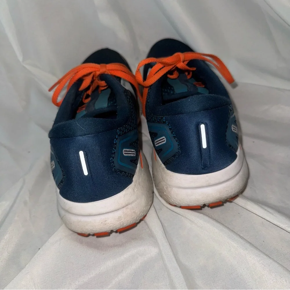 Men’s Brooks Ghost size 11 - Picture 4 of 7
